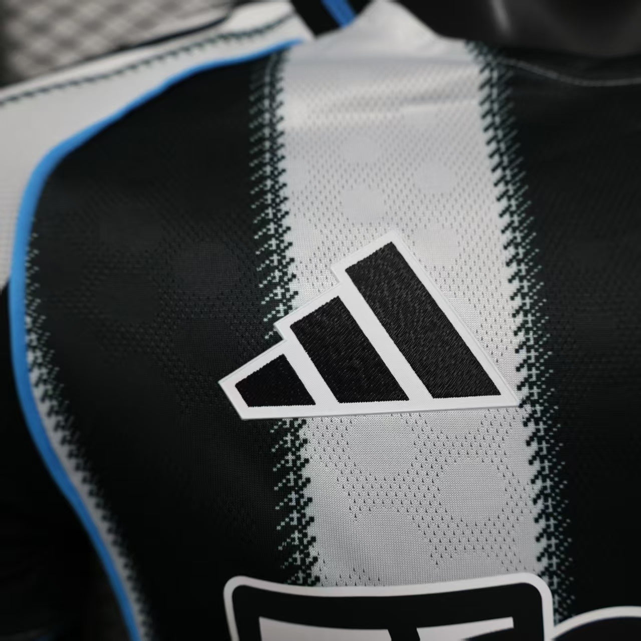 2025-26 Newcastle United Home Player Edition Jersey - Men's