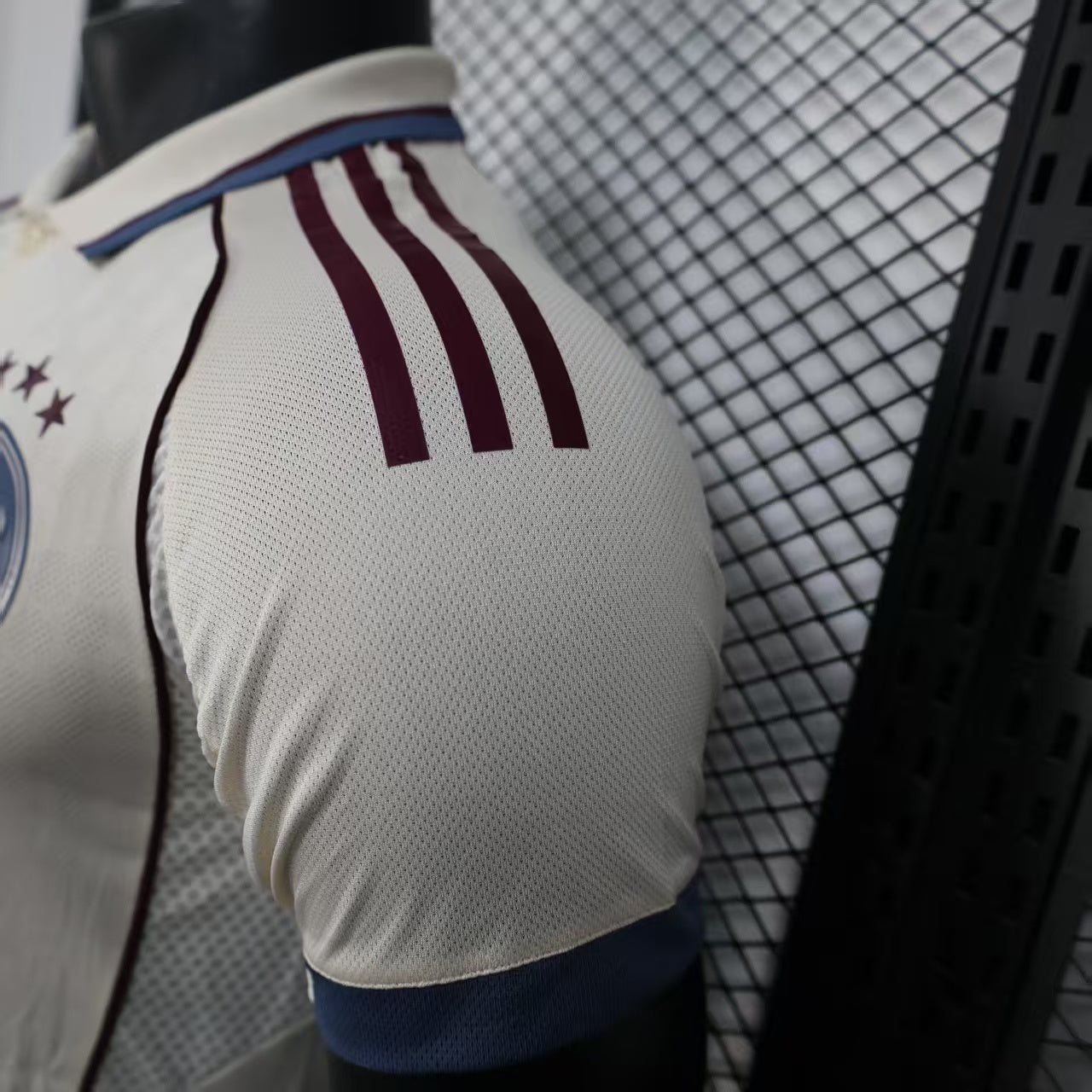2025/26 Ajax Away Off-White Player Version Jersey - Ziggo - Navy Polo Collar - Four Stars