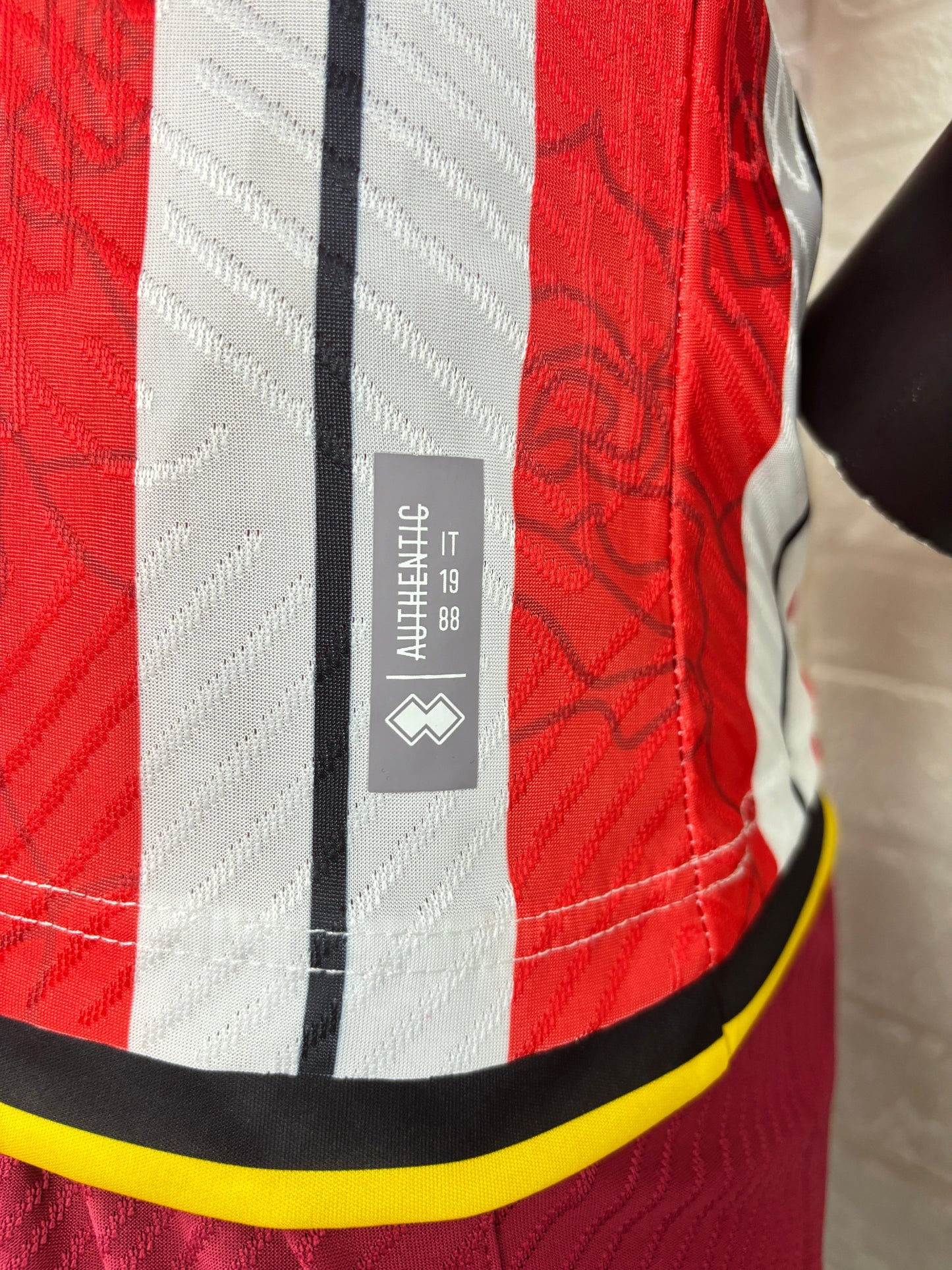 2025/26 Sheffield United Home Player Version Jersey - Erreà - Red White Vertical Wide Stripe - Black Crew Neck Collar - Black Sleeve Cuff & Hem Band with Yellow Piping