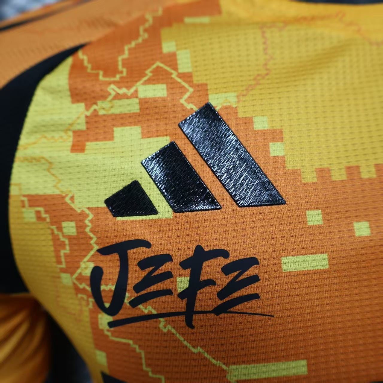 2025/26 Paris FC Away Player Version Jersey -  Orange Yellow Pixel Camo Map Pattern - Bahrain Victorious - Black Sleeves