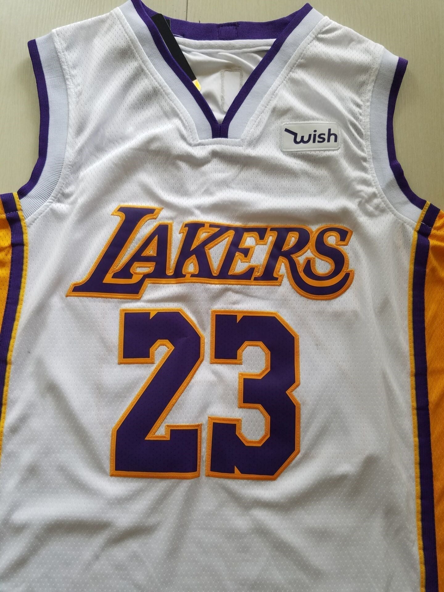 LeBron James #23 Los Angeles Lakers White 2018-19 Association Edition Away Swingman Jersey