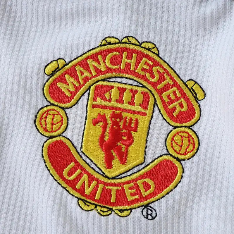 Manchester United Third Retro Fan Version Jersey 1998/99 – White Umbro SHARP Treble Season Football Shirt