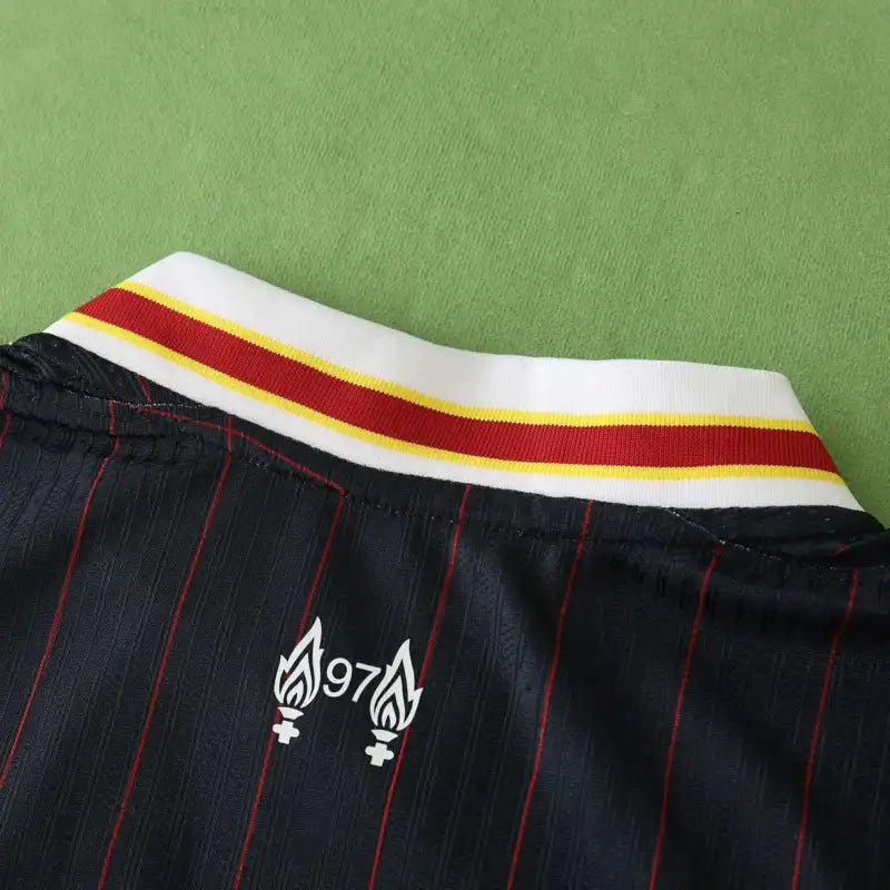 Liverpool F.C. Concept Jersey 2024/25 | Fan Version Football Shirt with Player Name & Number