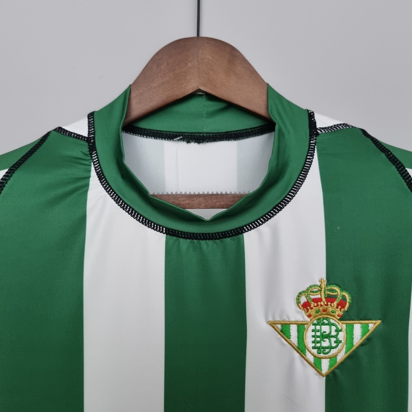 Real Betis 2003-04 Home Jersey – Green & White Vertical Stripe Kappa Retro La Liga Football Shirt | Joaquin Denilson Classic Estadio Benito Villamarin Kit