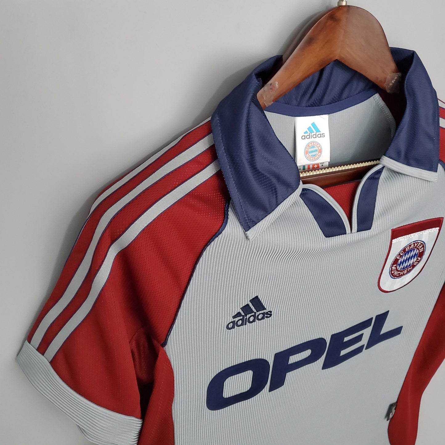 FC Bayern Munich 98/99 Away Jersey