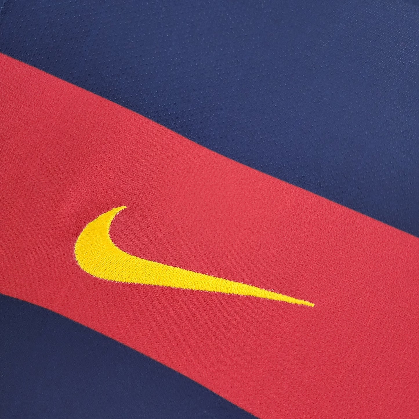 FC Barcelona 2015-16 Home Retro Jersey – Navy Blue Red Horizontal Stripe Qatar Airways Nike Dri-FIT Fan Version La Liga Football Shirt