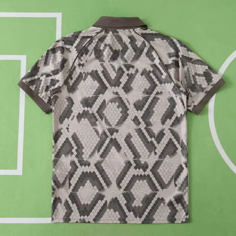 FC Bayern München x BSTR Training Jersey Fan Version 2025/26 – Snakeskin Print Collaboration Shirt