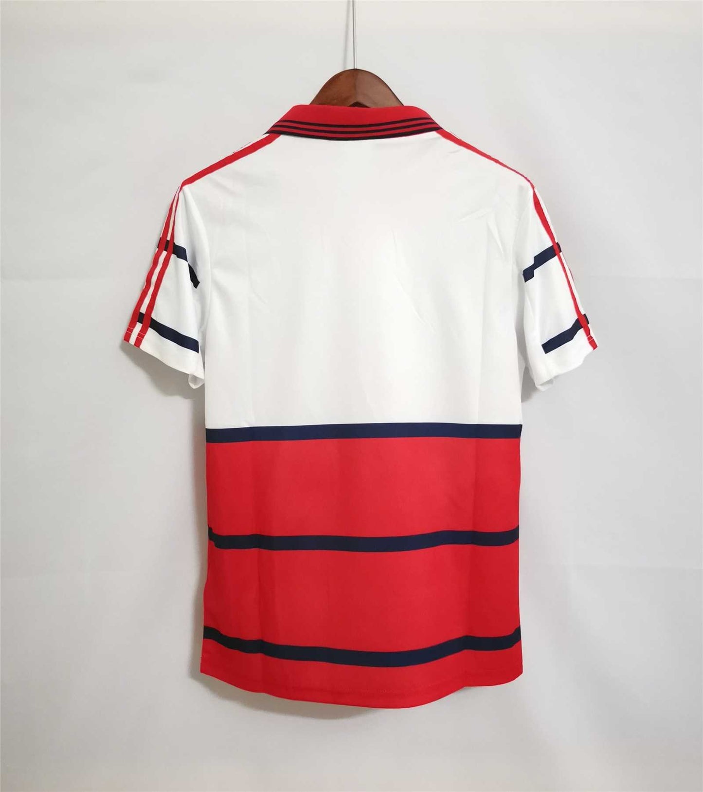 FC Bayern Munich 1998 - 00 Away Jersey