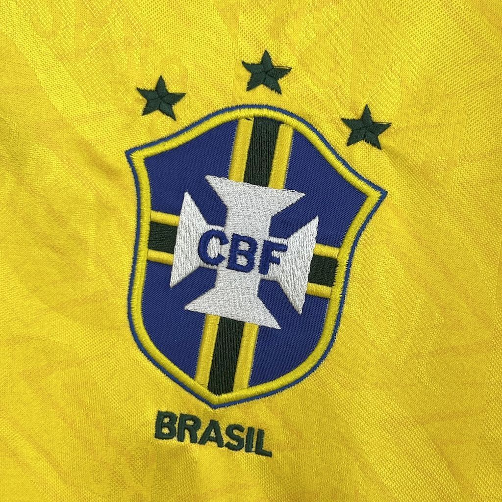Brazil 1991-93 Home Retro Jersey – Classic Umbro Yellow & Green Kit