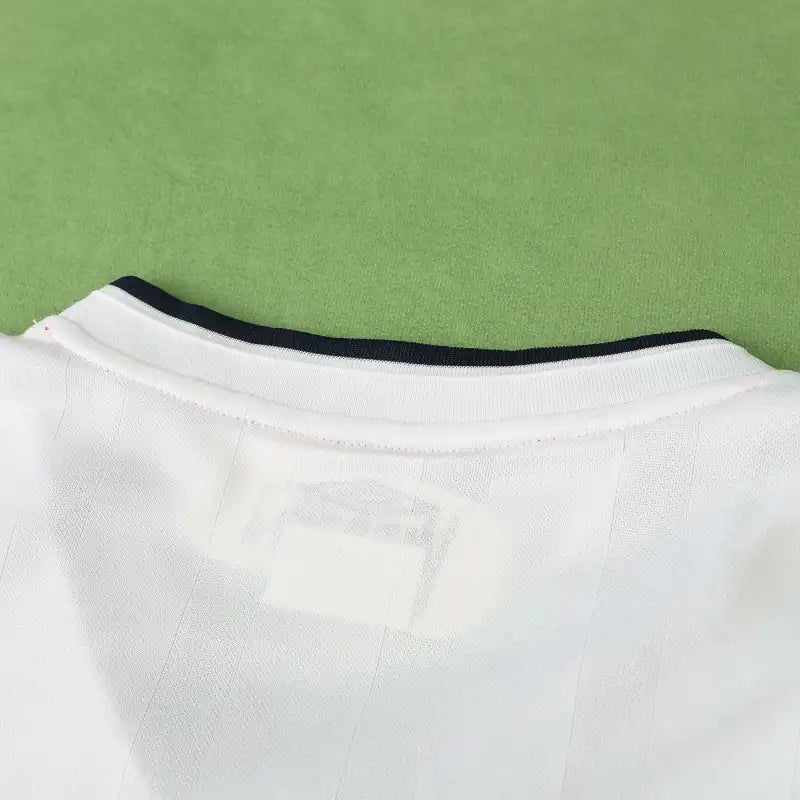 England Home Retro Jersey 2002 – Fan Edition