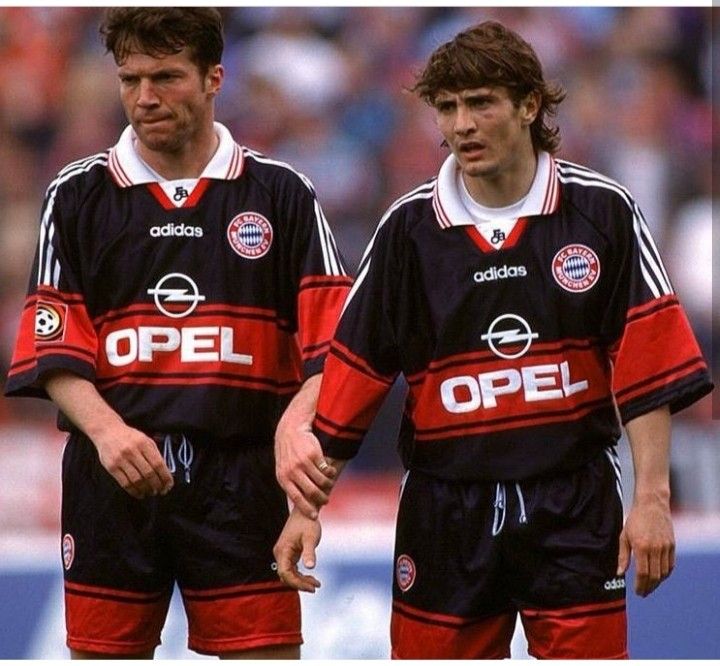 FC Bayern Munich 1997 - 99 Home Jersey