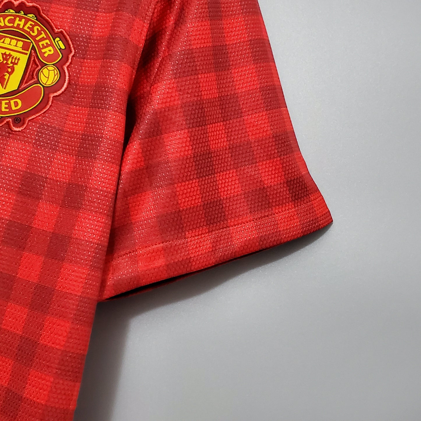 Manchester United 2012-13 Home Jersey – Red Nike AON Checkerboard Retro Football Shirt | Sir Alex Ferguson Last Season