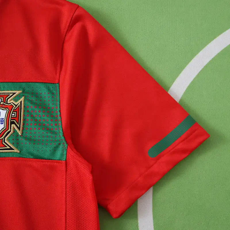 Portugal National Team Home Retro Fan Version 2010 – Scarlet Red & Green World Cup Football Jersey | FPF Crest