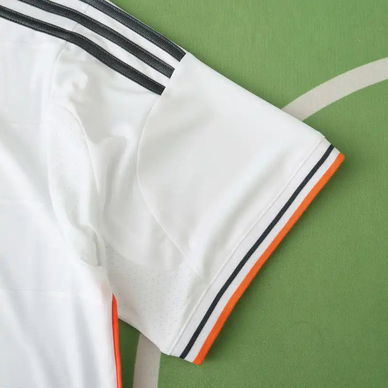 Real Madrid CF Home Retro Fan Version Jersey 2013/14 – White Football Shirt with Orange & Black Trim