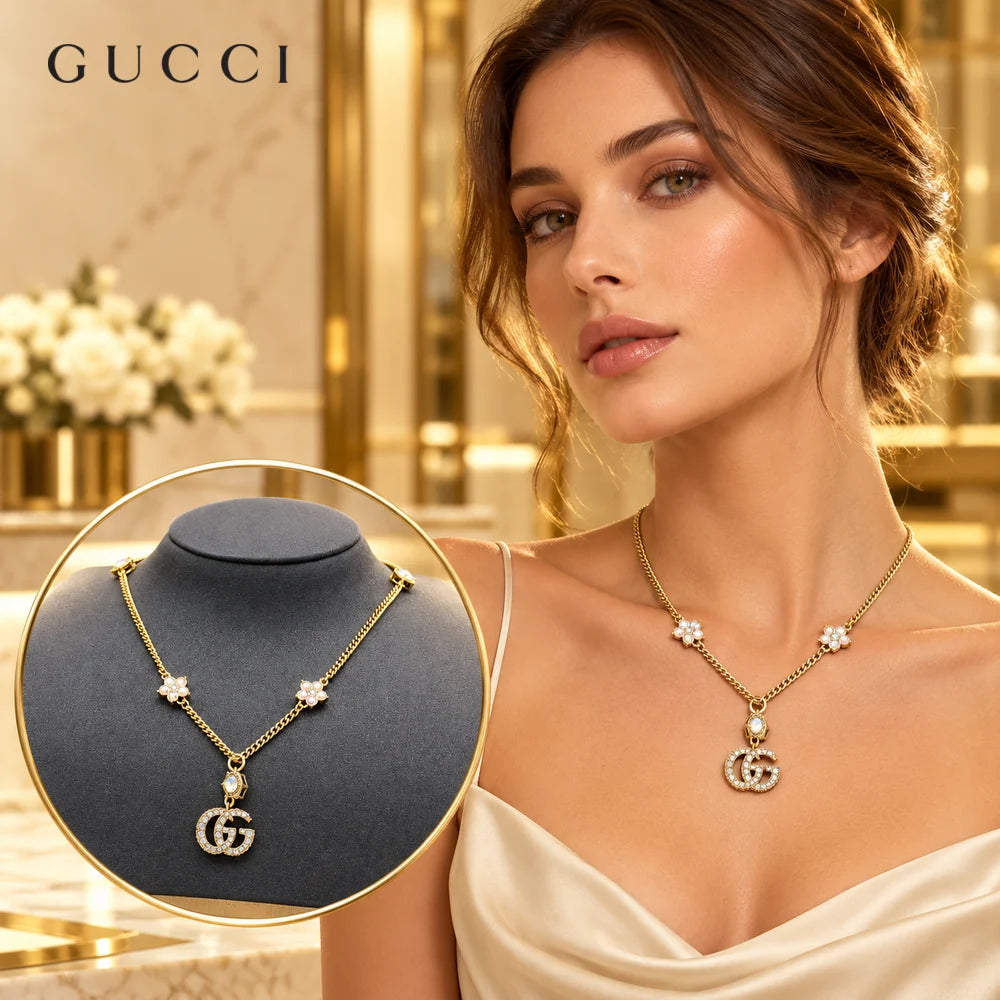 Gucci Crystal Necklace – Style 03 - image 1