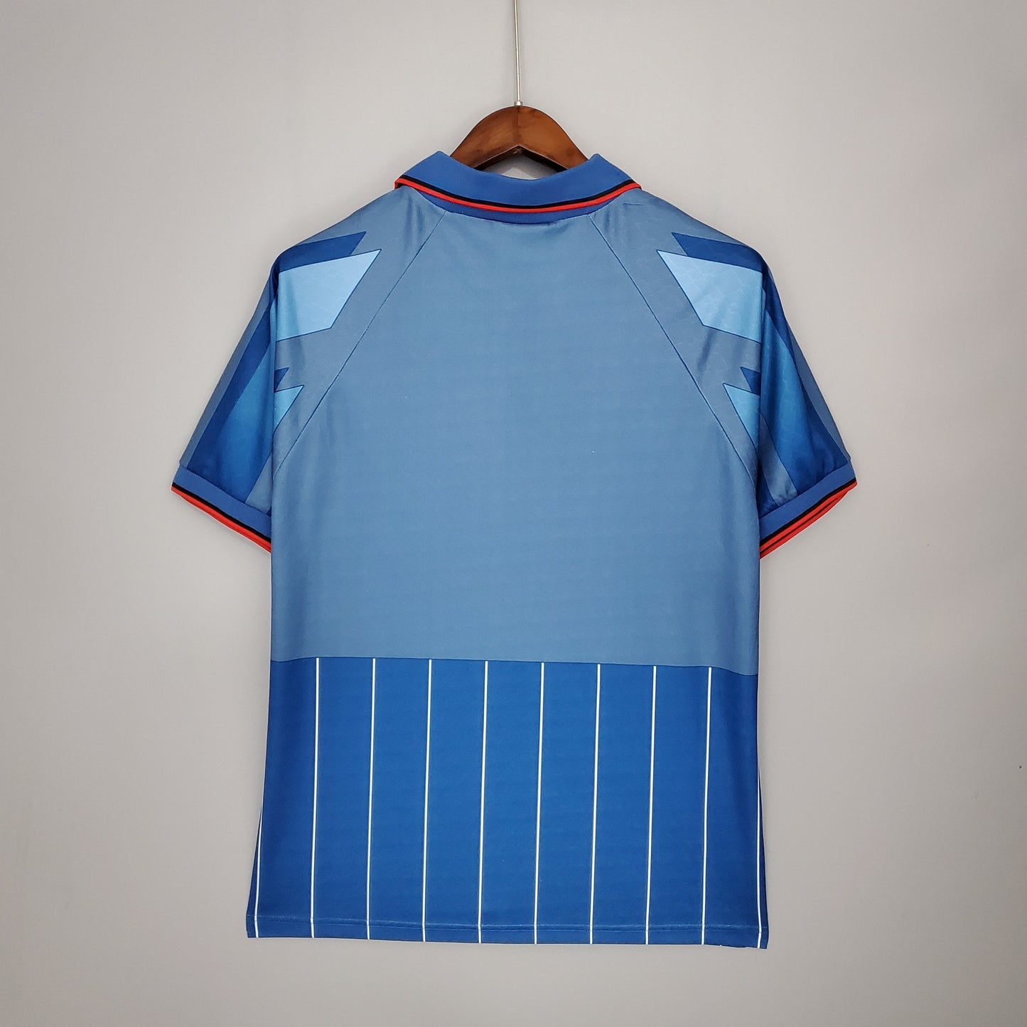 AC Milan 1995-96 Third Retro Jersey – Lotto Dual Blue Opel Geometric Pinstripe Maldini Weah Roberto Baggio Desailly Vieira Serie A Winner Fan Version Football Shirt