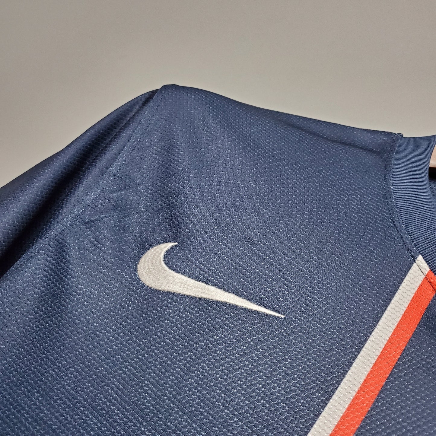 PSG 2012-13 Home Retro Jersey – Nike Navy Blue White Red Vertical Stripe Crew Neck Fly Emirates Eiffel Tower Crest Ibrahimovic Thiago Silva Beckham Verratti Pastore Lavezzi Ligue 1 Fan Version Football Shirt