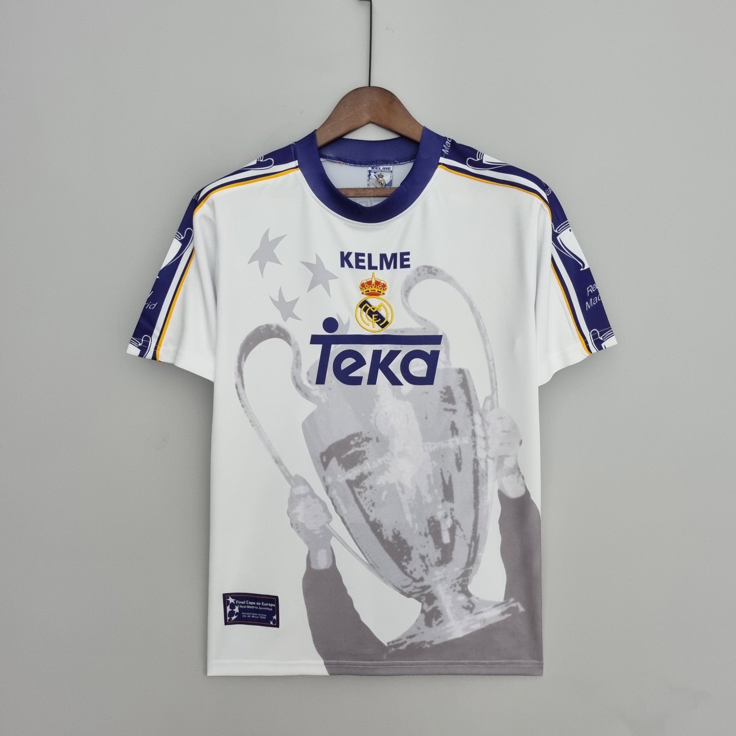Real Madrid 1997-98 Champions League Winners Special Edition Jersey – White Kelme Teka Trophy Print Retro Fan Version Football Shirt