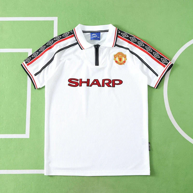 Manchester United Third Retro Fan Version Jersey 1998/99 – White Umbro SHARP Treble Season Football Shirt