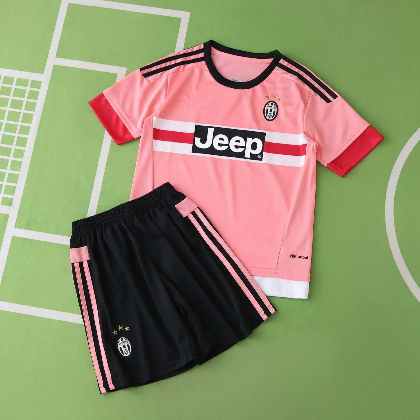 Juventus F.C. Away Retro Kids Kit 2015/16 — Pink Jeep Jersey & Shorts Set