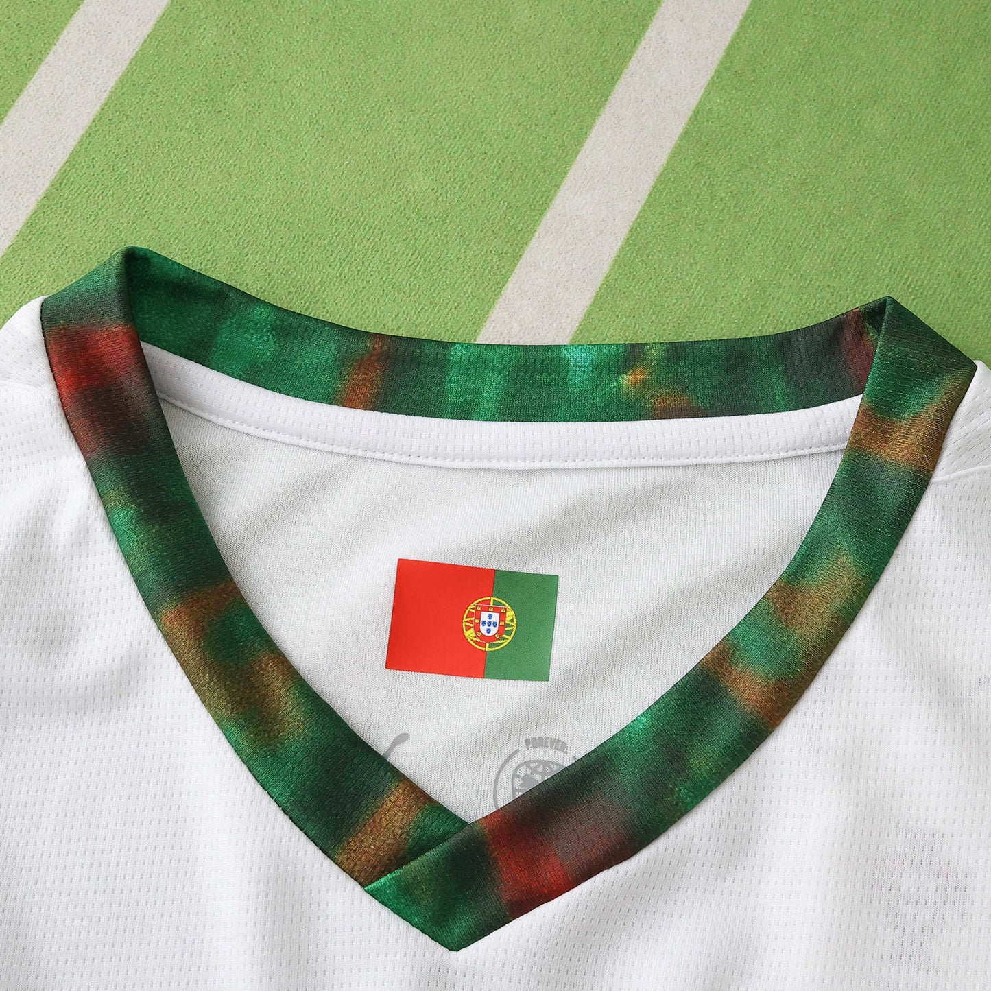 Portugal Away Jersey 2026 FIFA World Cup – Puma White Floral Camo Kit | Seleção Fan Version