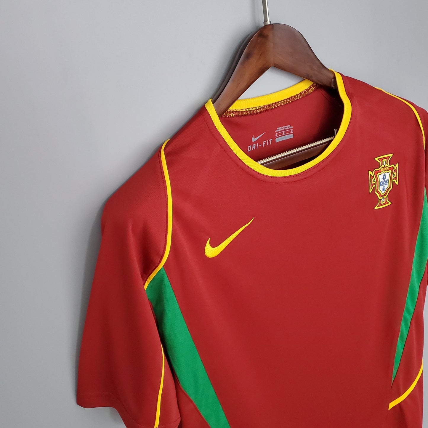 Portugal 2002 Home Jersey – Red Nike Dri-FIT Green Side Panel Retro 2002 FIFA World Cup Football Shirt | Figo Rui Costa Pauleta Classic A Selecao das Quinas Kit