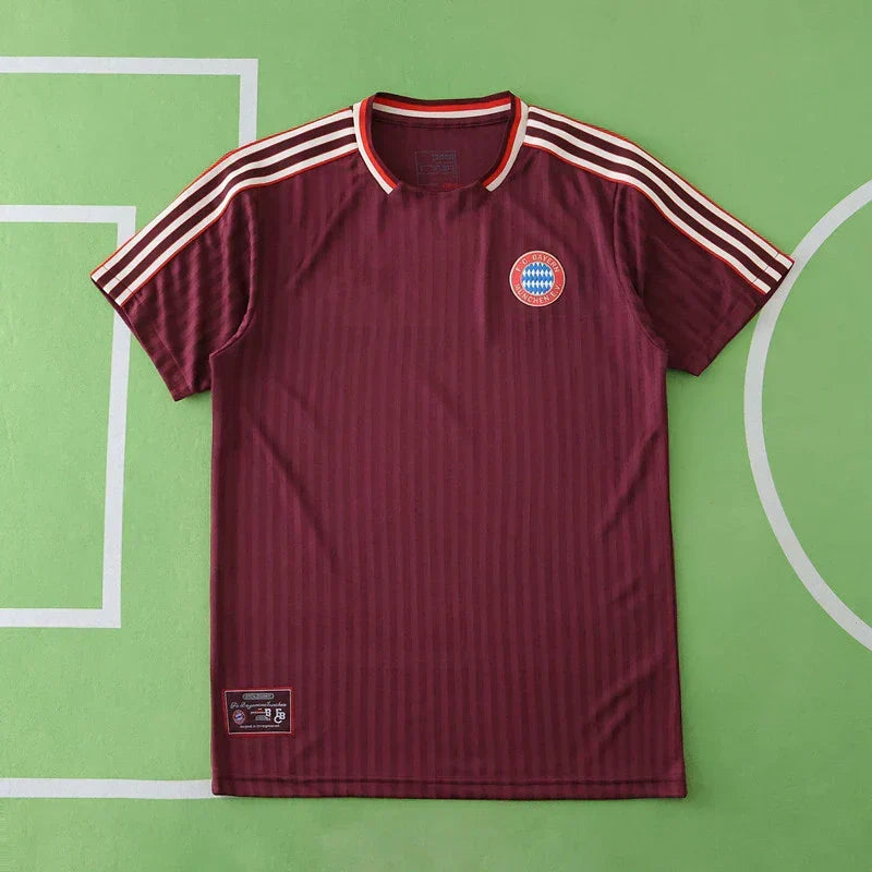 FC Bayern München Retro T-Shirt 2024/25 – Dark Maroon Stripe Collar Casual Football Shirt