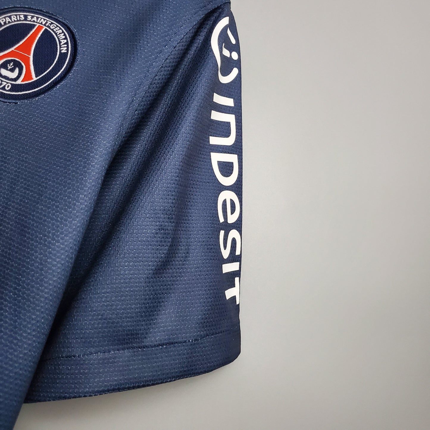 PSG 2012-13 Home Retro Jersey – Nike Navy Blue White Red Vertical Stripe Crew Neck Fly Emirates Eiffel Tower Crest Ibrahimovic Thiago Silva Beckham Verratti Pastore Lavezzi Ligue 1 Fan Version Football Shirt