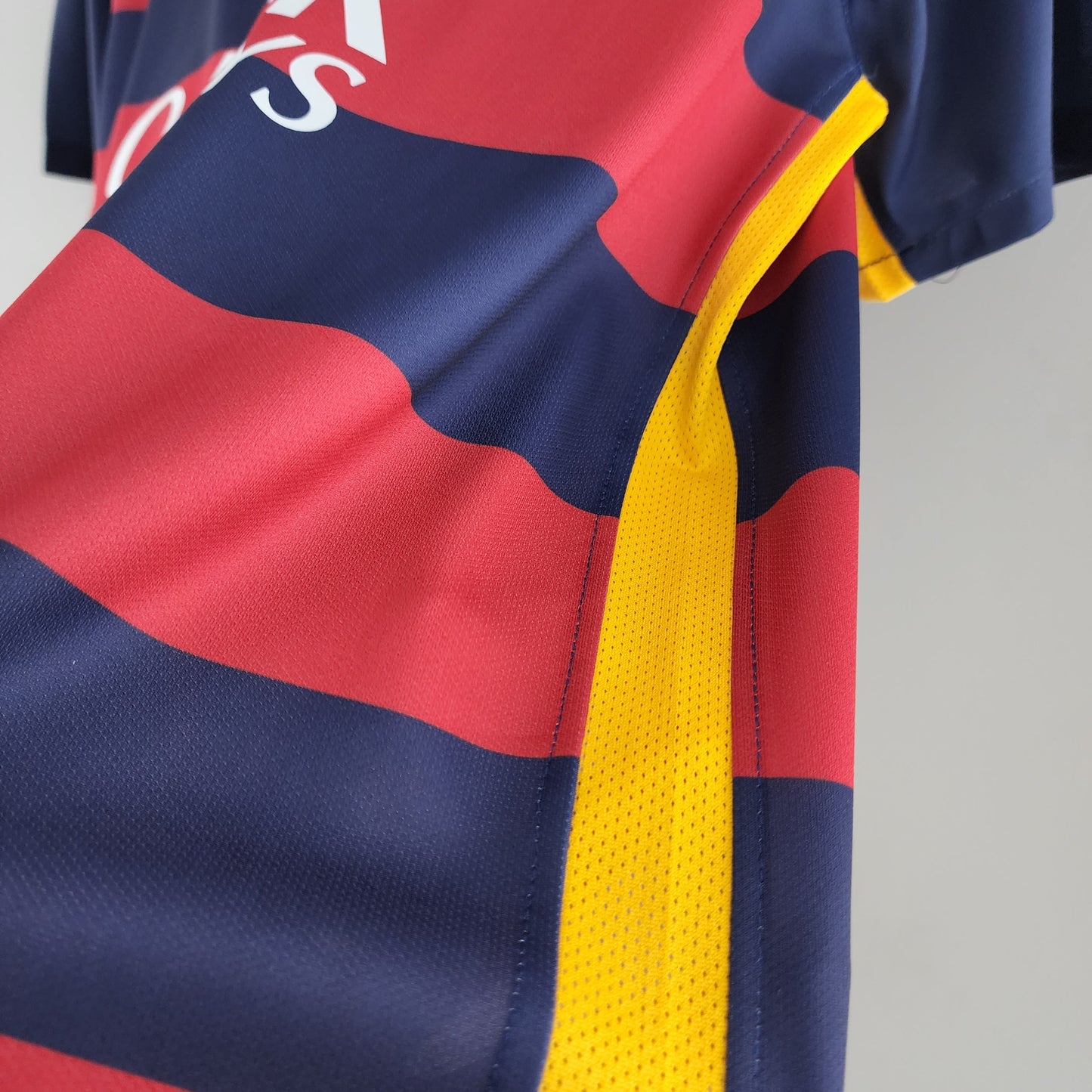 FC Barcelona 2015-16 Home Retro Jersey – Navy Blue Red Horizontal Stripe Qatar Airways Nike Dri-FIT Fan Version La Liga Football Shirt