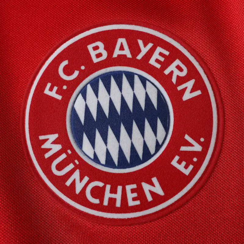 FC Bayern München Home Retro Jersey 93/95 – Red & Blue Opel Classic Fan Kit