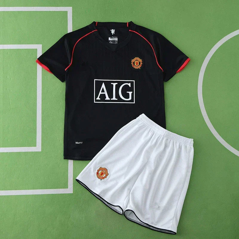 Manchester United FC Away Retro Kids Kit 2007/08