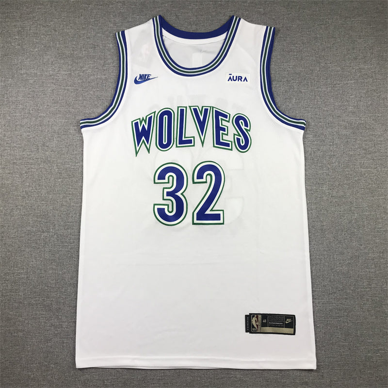 Men's Minnesota Timberwolves Karl-Anthony Towns #32 White Swingman Player Jerseys