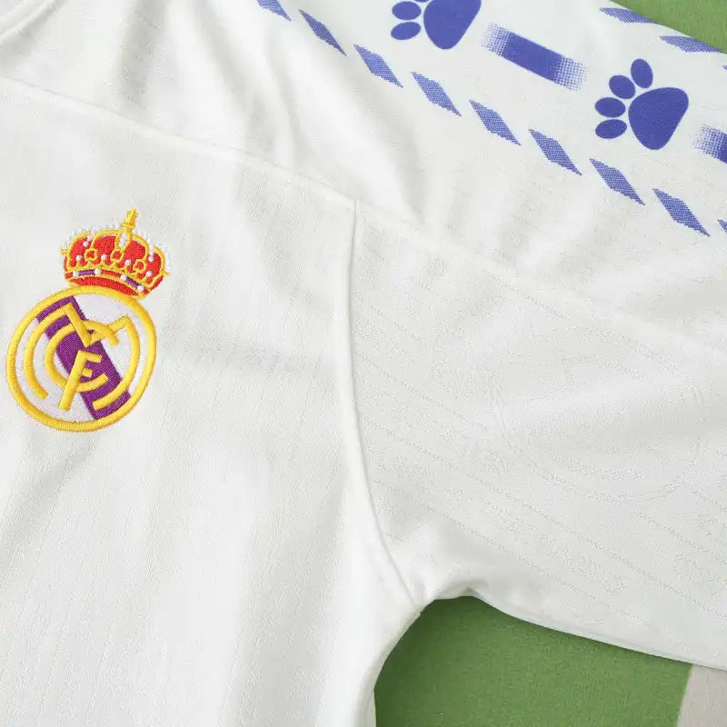 Real Madrid CF Home Retro Fan Version Jersey 1996/97 – White Football Shirt with Kelme Diamond Sleeve & Teka Sponsor