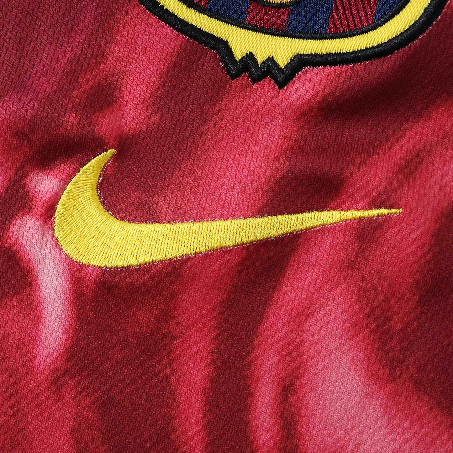 FC Barcelona x Skeleton Retro Home Jersey 2000/01 – Fan Version