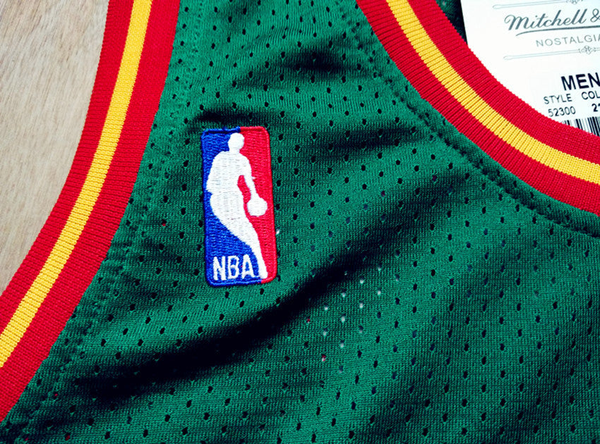 Gary Payton #20 Seattle SuperSonics Green 1995-96 Hardwood Classics Swingman Jersey – Mitchell & Ness Red Side Panel