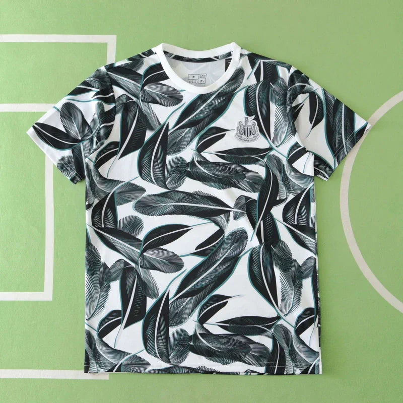 Newcastle United 2024/25 Training Jersey – White Tropical Leaf Print Fan Version