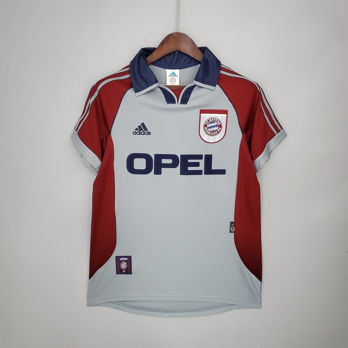FC Bayern Munich 98/99 Away Jersey