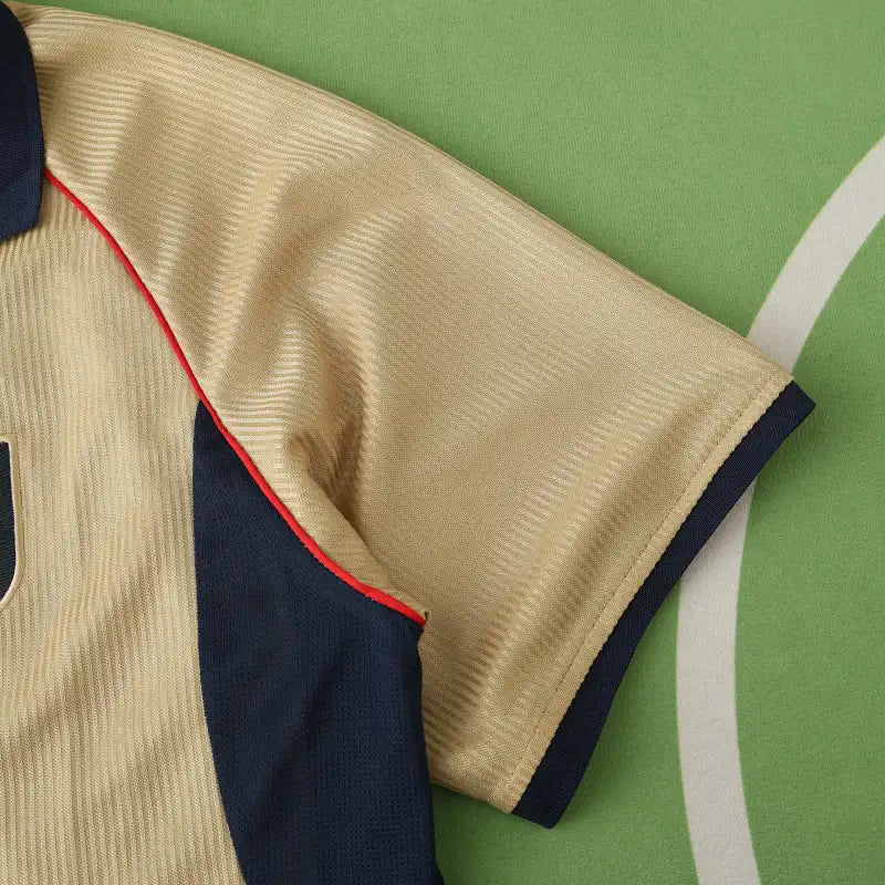 Arsenal FC Away Retro Fan Jersey – 2001/02 Season