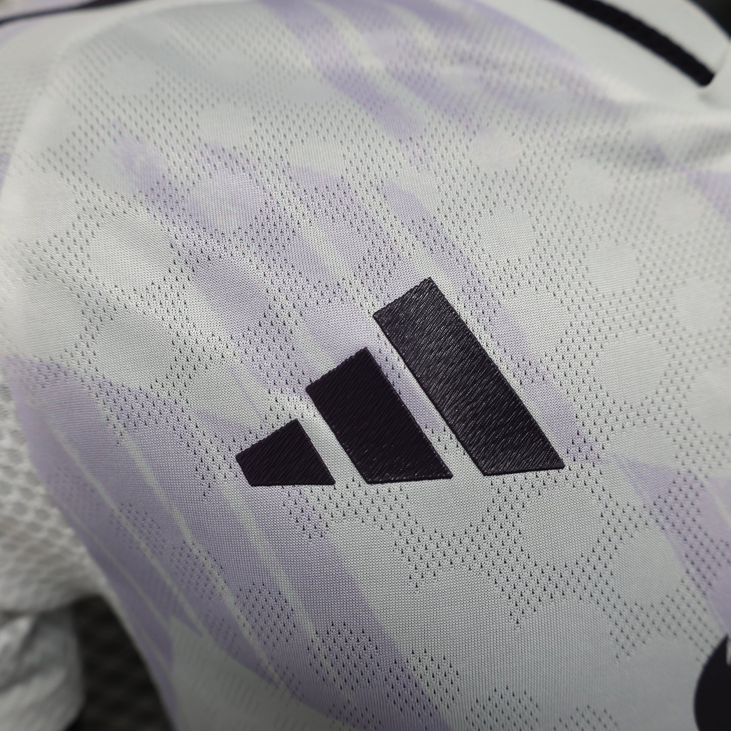 2025-26 Manchester United Away Player Edition Jersey - White