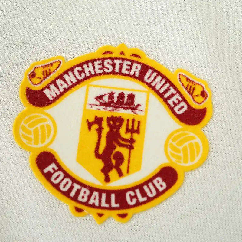 Manchester United Retro Heritage Training T-Shirt Fan Version 2024/25 – Cream White Red Adidas Stripe
