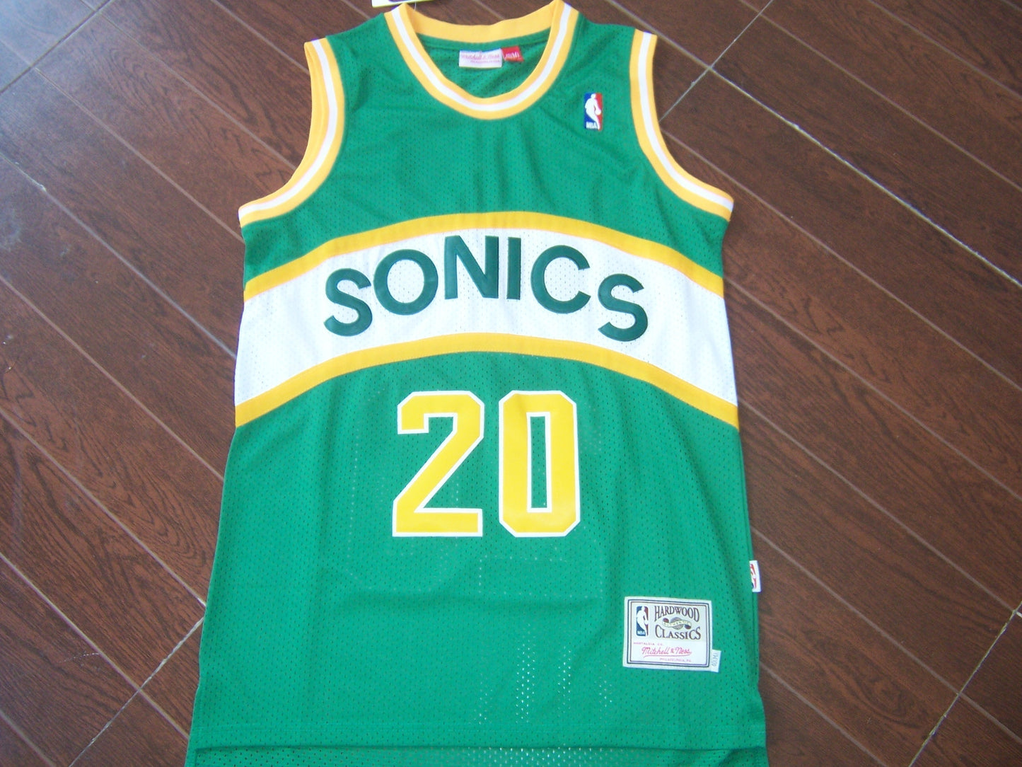 Gary Payton #20 Seattle SuperSonics Green Hardwood Classics Swingman Jersey – Mitchell & Ness White Band