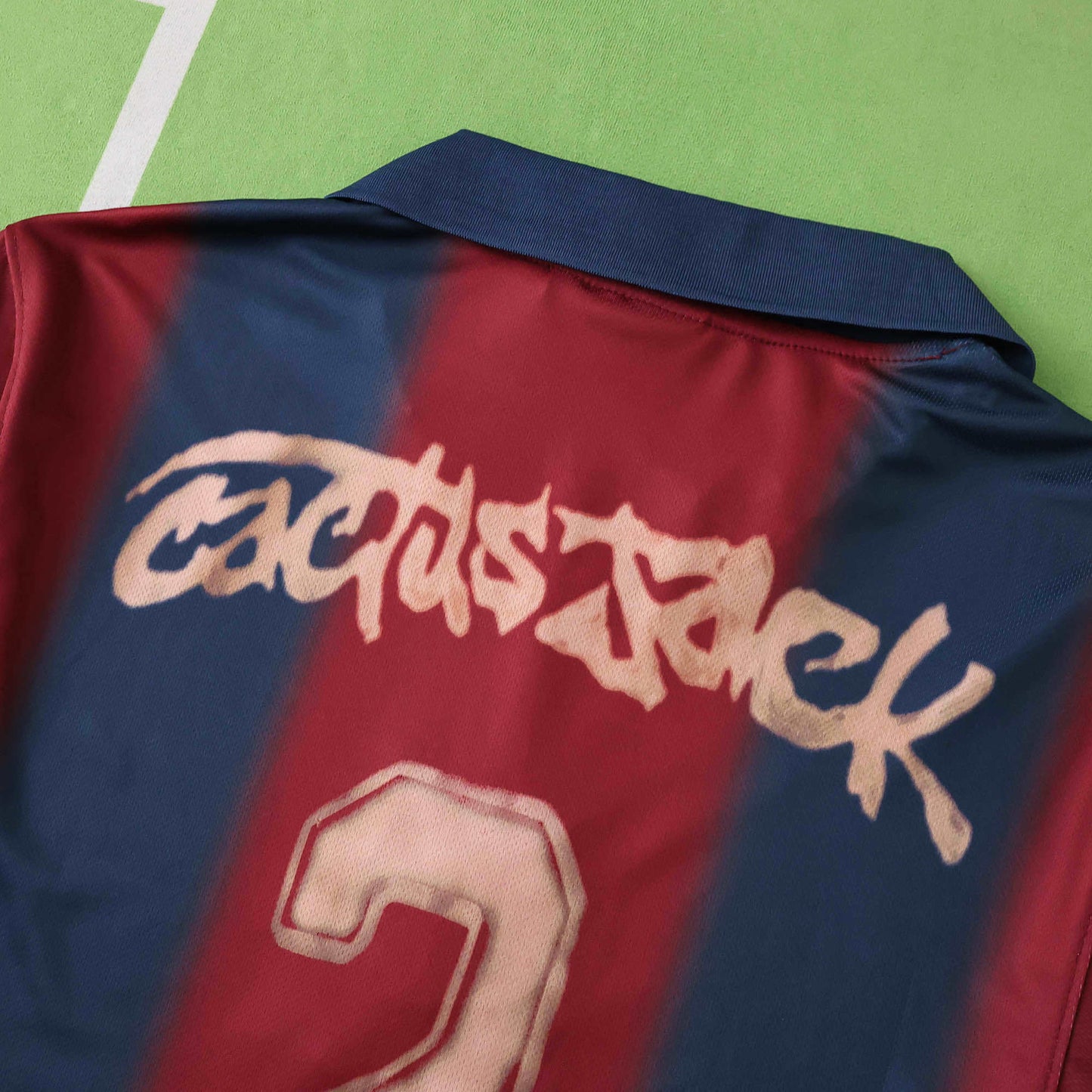 FC Barcelona x Skeleton Retro Home Jersey 2000/01 – Fan Version