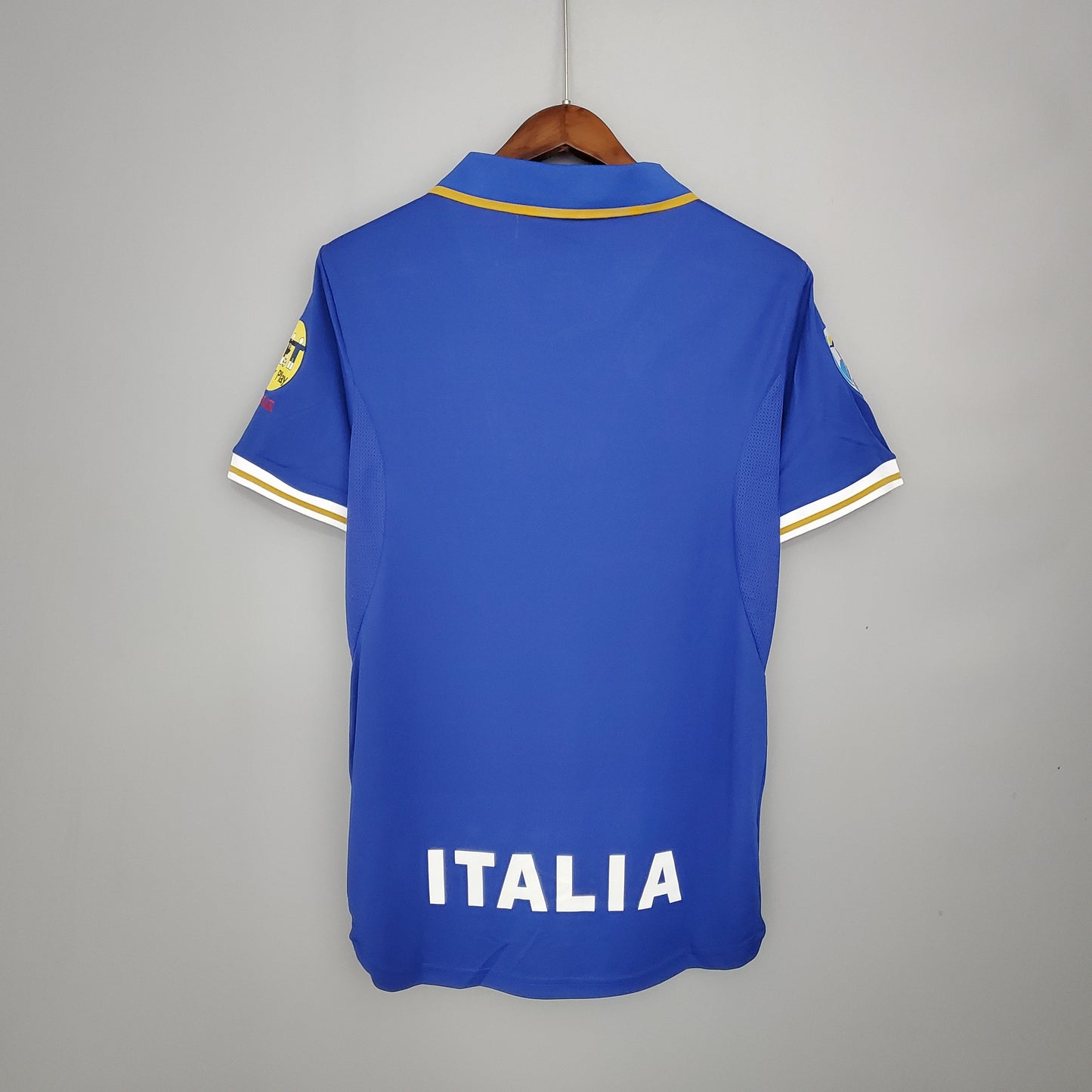 Italy 1996 Euro Home Retro Soccer Jersey – Nike FIGC Azzurro Del Piero Maldini Zola Kit