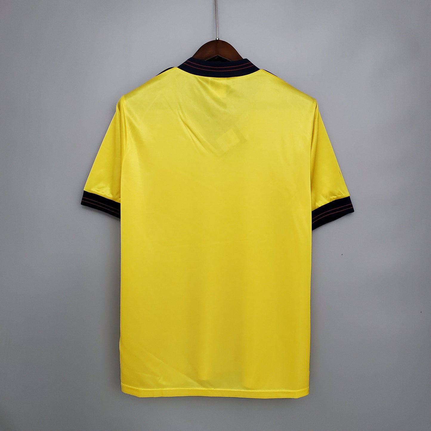Arsenal 1982-84 Away Retro Jersey – Classic Umbro Yellow & Navy Kit