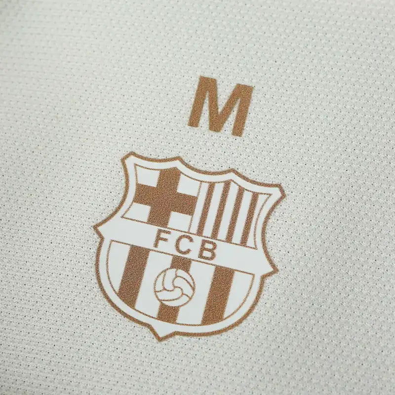 FC Barcelona Lamine Yamal #19 Jersey 2024/25 – Fan Version