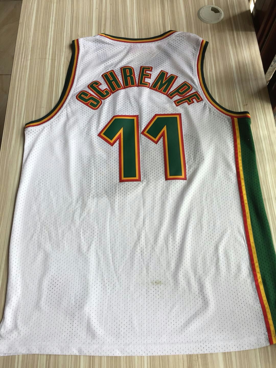 SuperSonics No. 11 Detlef Schrempf Retro White Jersey