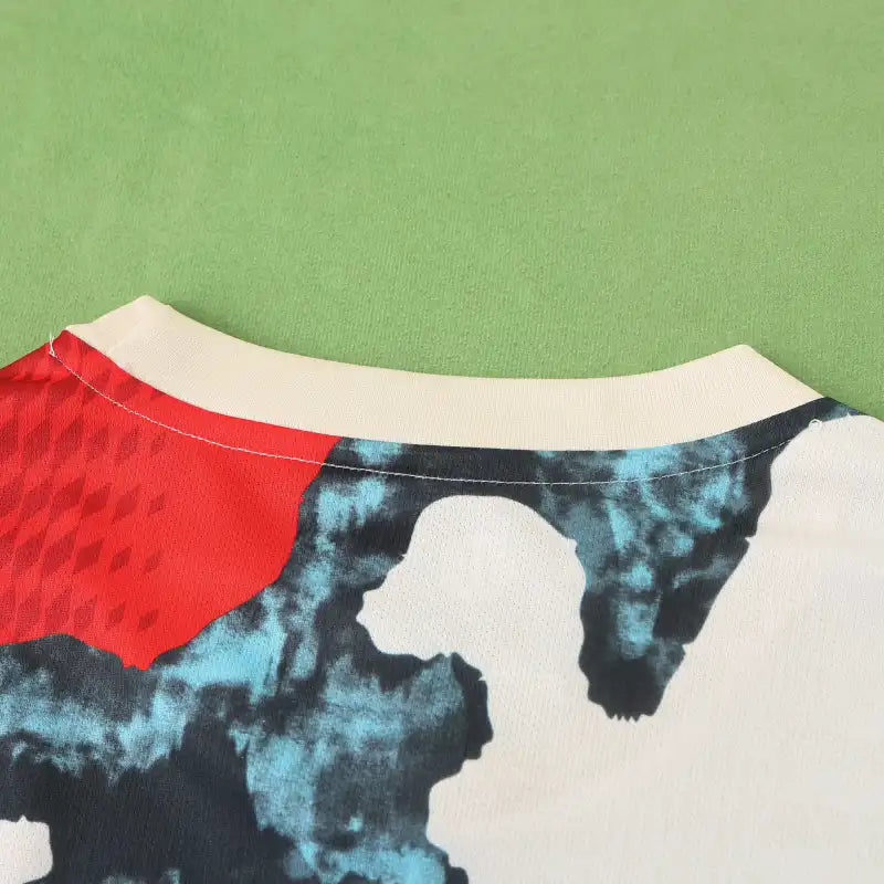 FC Bayern München Training Top Fan Version 2024/25 – Abstract Camo Print Pre-Match Shirt