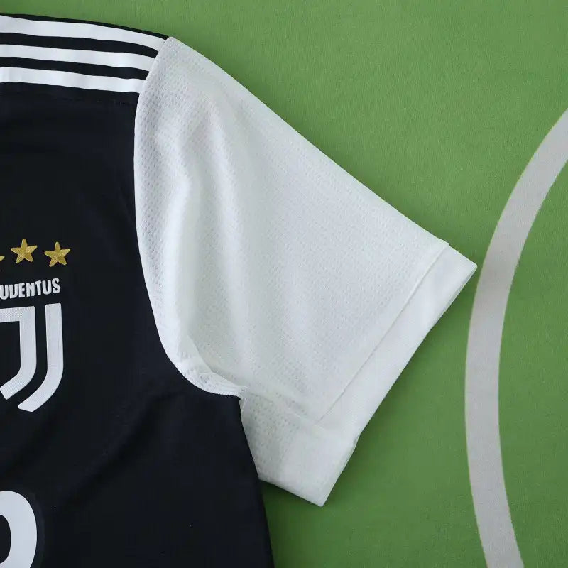 Juventus F.C. Home Retro Fan Jersey 2019/20 — Ronaldo Era Classic