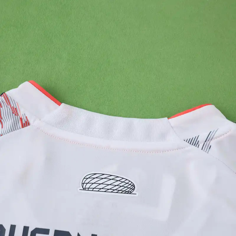FC Bayern München Away Fan Jersey 2025/26 | Custom Name & Number