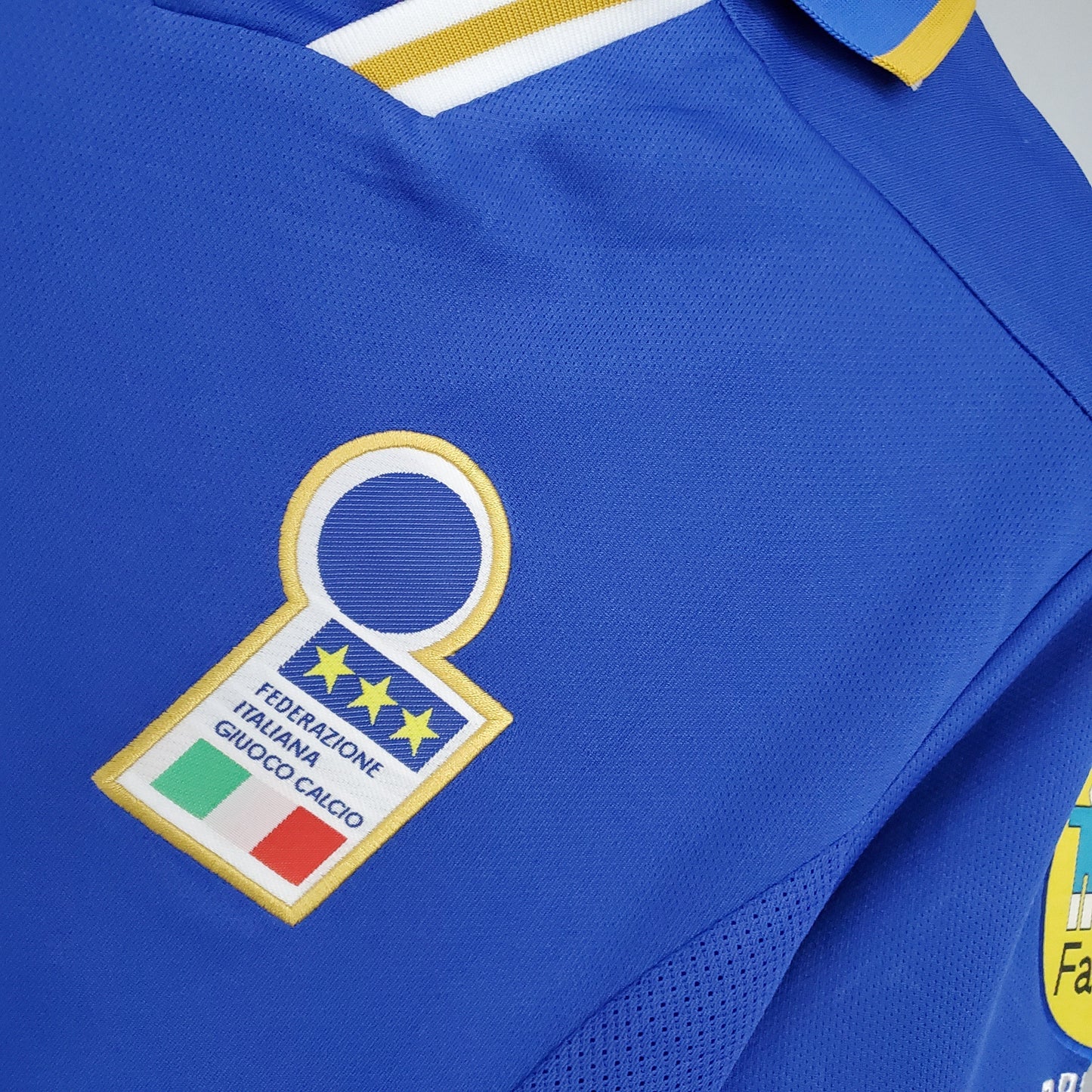 Italy 1996 Euro Home Retro Soccer Jersey – Nike FIGC Azzurro Del Piero Maldini Zola Kit